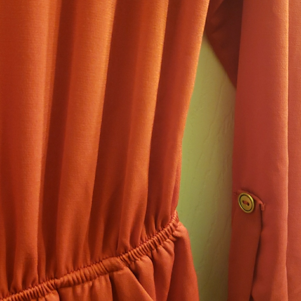 Dress - Picture 4 of 6